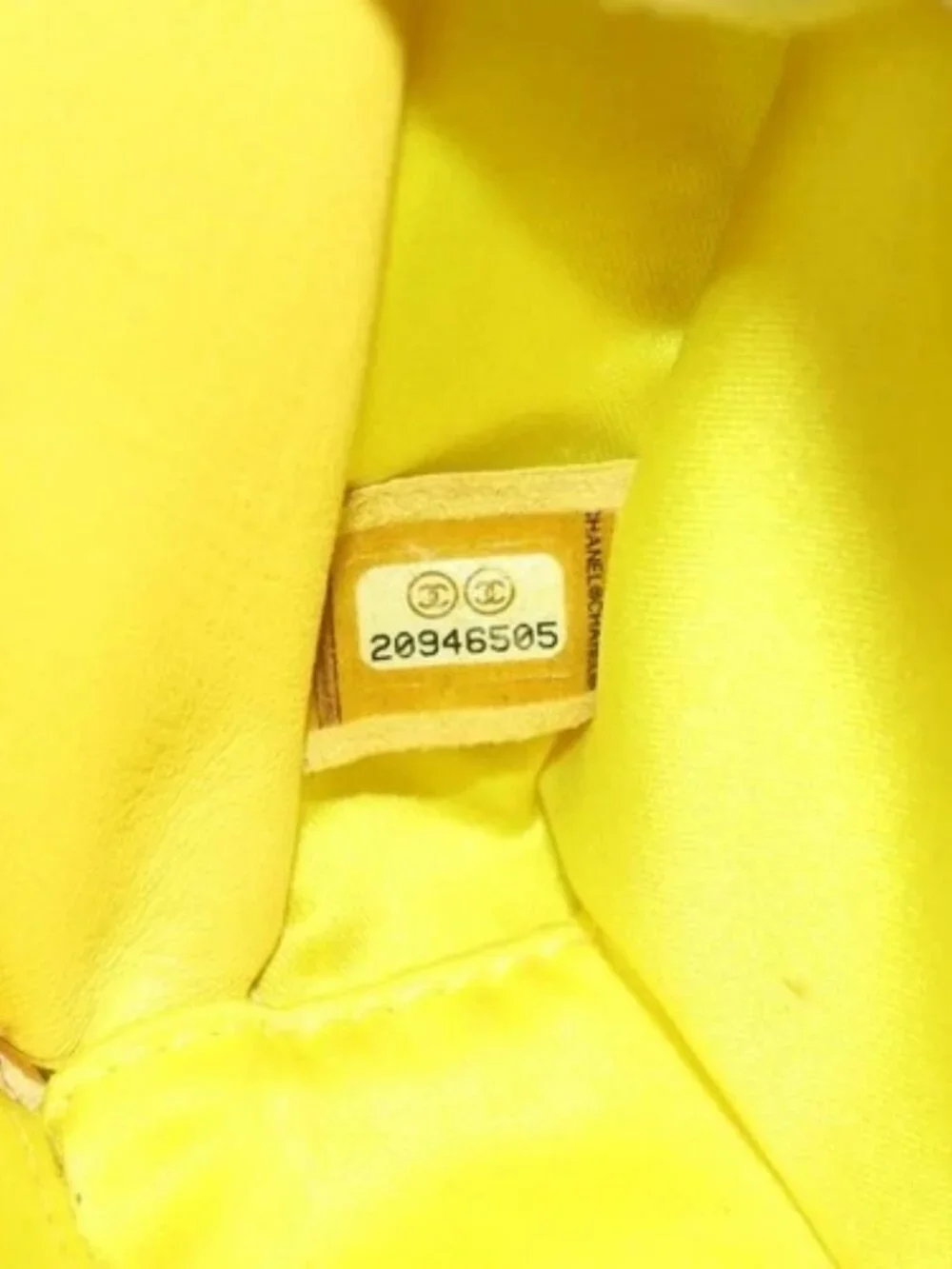CHANEL brand	chanel color	yellow